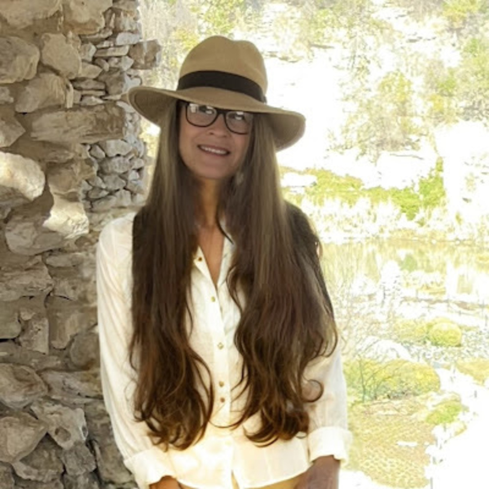 Meet your Posher, Stacie m